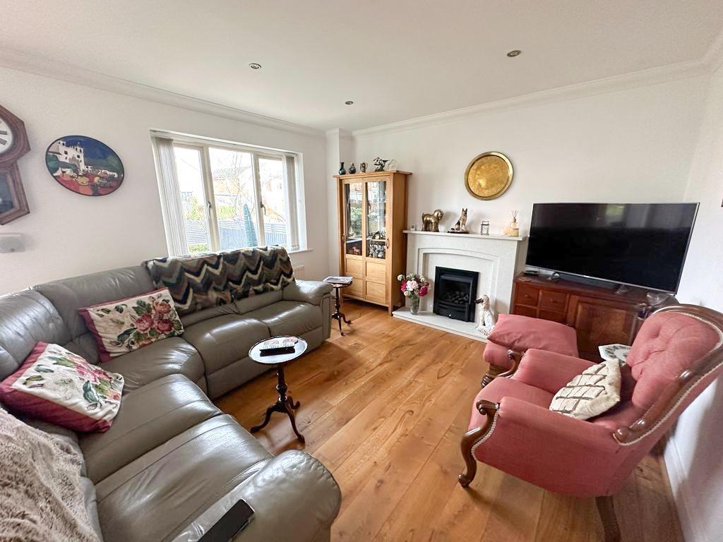 Canal Side, Silsden, Keighley 5 bed detached house for sale £395,000