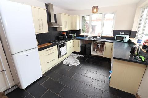 24 Station Road, Irchester, Wellingborough, NN29 7EN