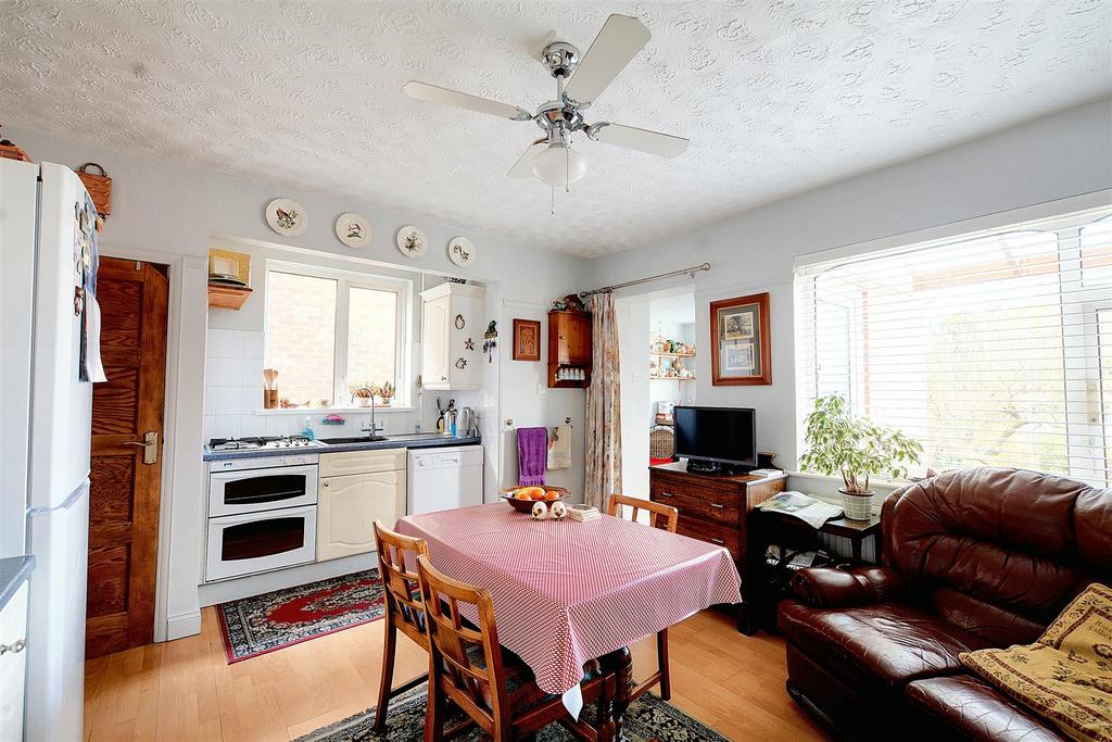Breakfast Kitchen