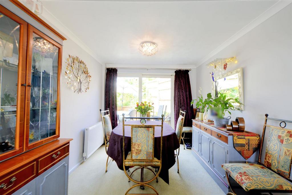 Dining Room 1.jpeg