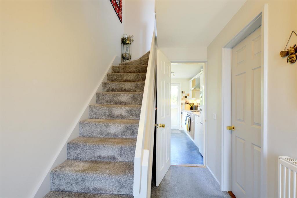 Hallway 1.jpeg