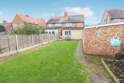 3 bedroom semi-detached house for sale, Park Avenue, Rushden NN10