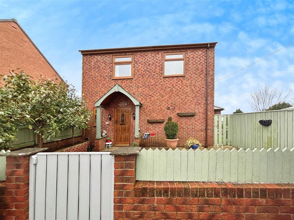 Heights Of Alma, Stanley Crook 3 bed detached house for sale £240,000