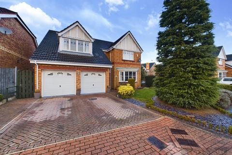 4 bedroom detached house for sale, Fern Close, Driffield