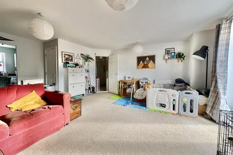2 bedroom apartment for sale, Snetterton Heath, Gloucester GL2