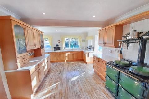 42 Downview Road, Barnham, Bognor Regis, PO22 0EF