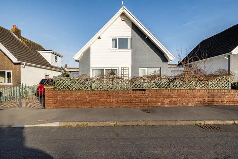 9 Deepslade Close, Southgate, Swansea, SA3 2DQ