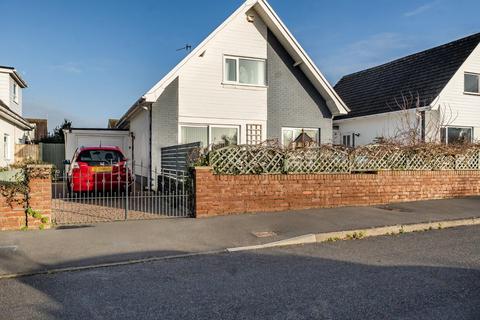 9 Deepslade Close, Southgate, Swansea, SA3 2DQ