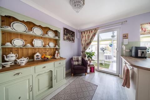 9 Deepslade Close, Southgate, Swansea, SA3 2DQ