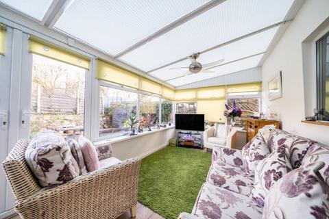 9 Deepslade Close, Southgate, Swansea, SA3 2DQ