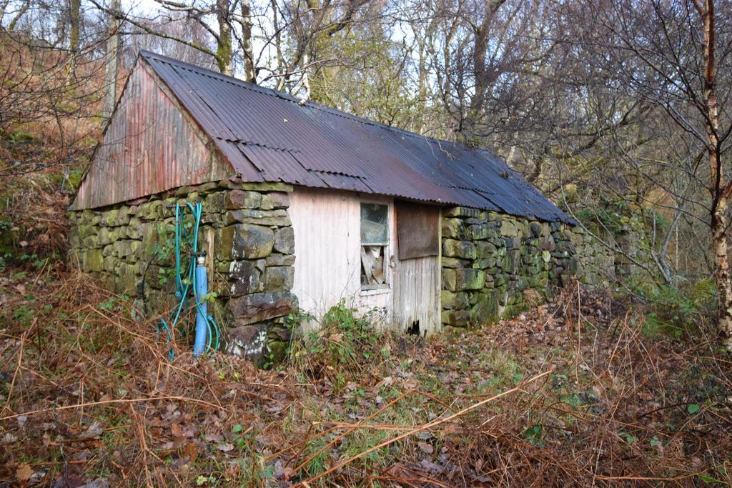 Iron  byre.jpg