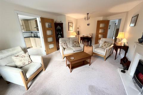 2 bedroom retirement property for sale, Victoria Road, Malvern