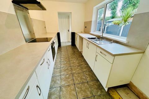 3 bedroom semi-detached house for sale, Station Road, Misterton, Doncaster