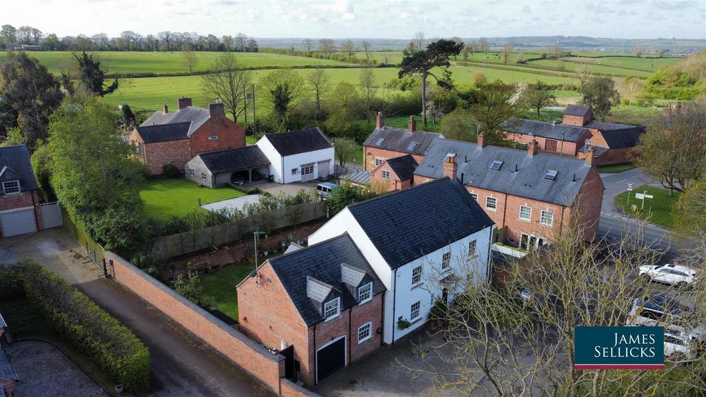 Longhorn Lodge, Tur Langton