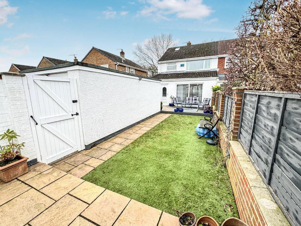Newark Road, Fens, Hartlepool 3 bed semidetached house for sale £180,000