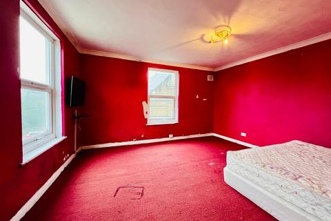 4 bedroom end of terrace house for sale - Rochester Street, Chatham