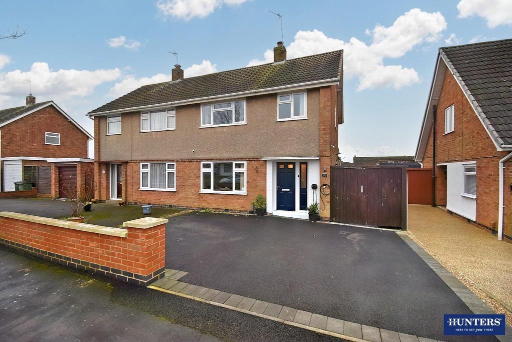 Gloucester Crescent, Wigston 3 bed house for sale £250,000