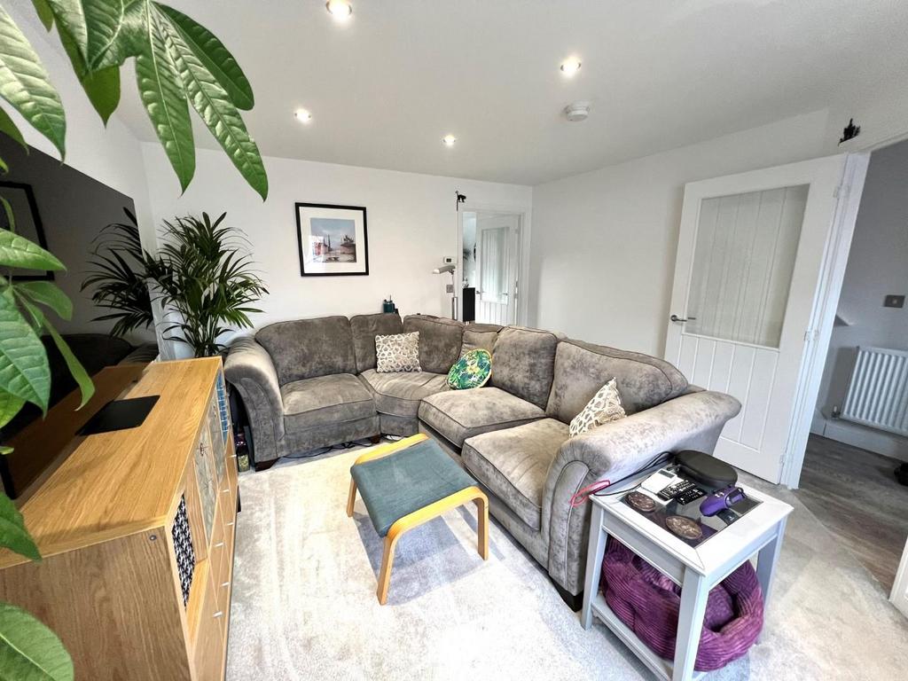 Sitting Room...jpg