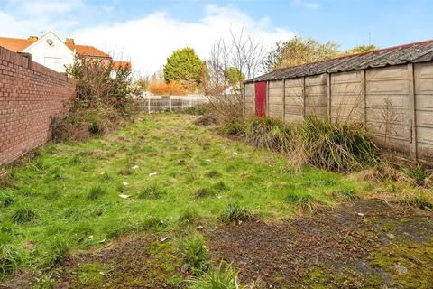 137 Langley Road, Slough, SL3 7DZ