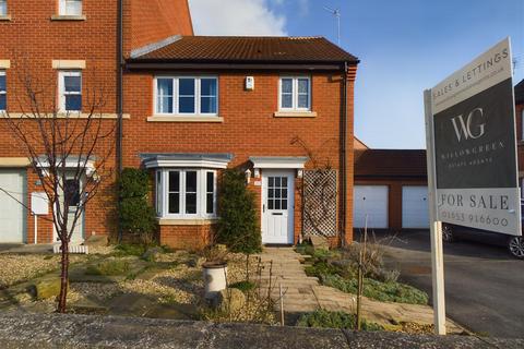 37 Beckside, Norton, Malton, YO17 8AR