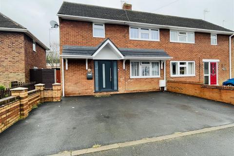 3 bedroom semi-detached house for sale - Tudor Crescent, Atherstone