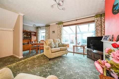 3 bedroom semi-detached house for sale, Saxon Way, Halterworth Romsey, Hampshire