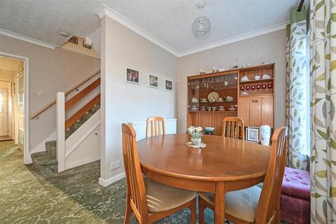 3 bedroom semi-detached house for sale, Saxon Way, Halterworth Romsey, Hampshire