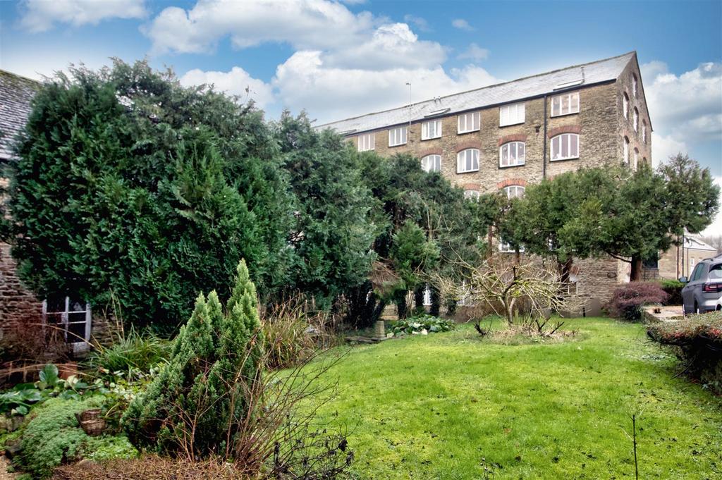 Communal garden