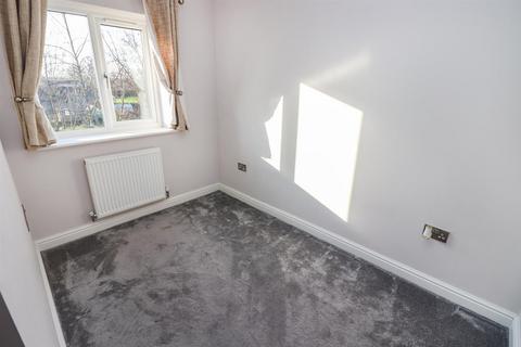 9 Fox Close, Dudleston Heath, Ellesmere, SY12 9NF