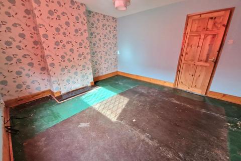 8 Hill Crest, Tiverton, EX16 6AT