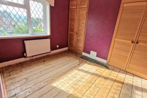 8 Hill Crest, Tiverton, EX16 6AT