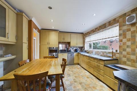 4 bedroom detached house for sale, Washbridge, Dereham