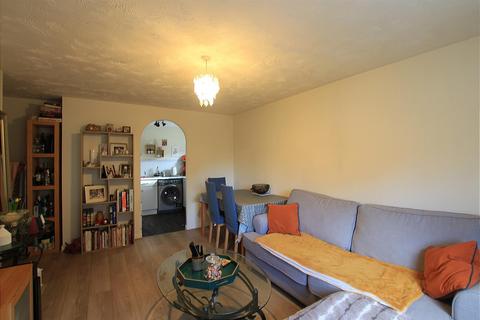 133 Varsity Drive, Twickenham, TW1 1AJ