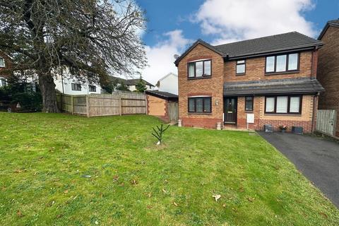 4 bedroom detached house for sale, Shakespeare Close, Tiverton EX16