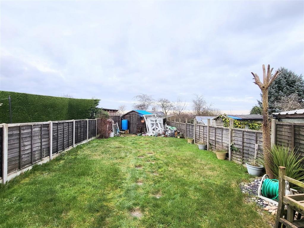 Aston Road, Standon, Herts 3 bed terraced house for sale £395,000