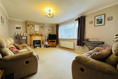 4 bedroom link detached house for sale, Lime Tree Mead, Tiverton EX16