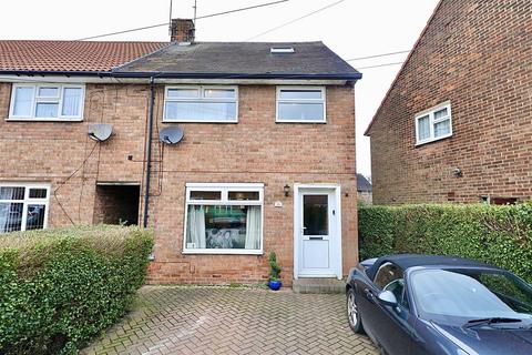 3 bedroom terraced house for sale - Holcombe Close, Hull