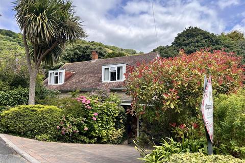 3 bedroom detached house for sale, Madeira Vale, Bonchurch