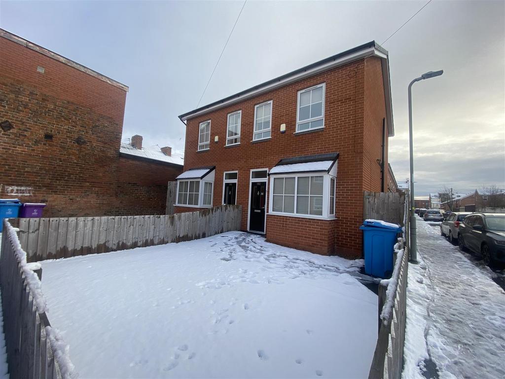 Coleridge Street, Liverpool 3 bed semidetached house £145,000