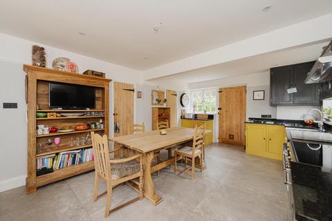 Cleave Prior Cottage Bridge Way, Chipstead, Coulsdon, CR5 3PX