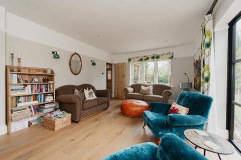 Cleave Prior Cottage Bridge Way, Chipstead, Coulsdon, CR5 3PX