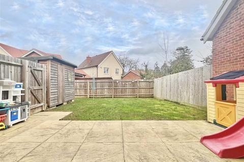 3 bedroom detached house for sale, Crab Apple Drive, Black Notley, Braintree