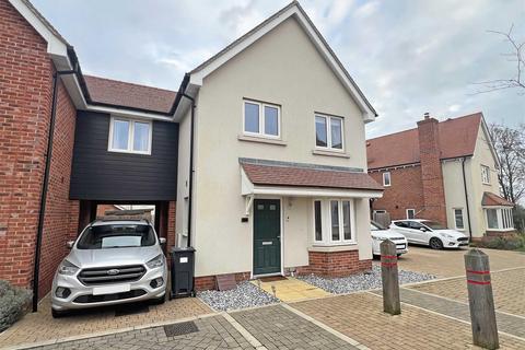 3 bedroom detached house for sale, Crab Apple Drive, Notley, Braintree