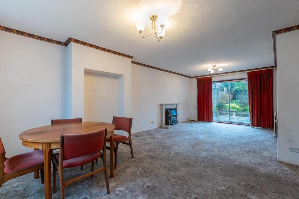 LIVING DINING ROOM-1.jpg