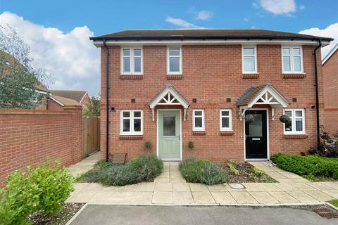 2 Iris Close, Worthing, BN13 3WU