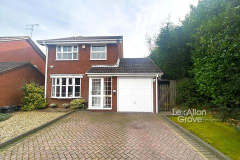 32 Lowfield Close, Halesowen, B62 0EZ