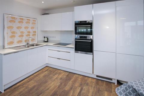 Flat 18, Daisy Court Jackdaw Close, Romford, RM3 0LW