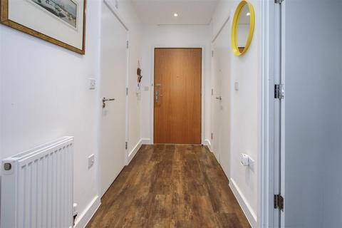 Flat 18, Daisy Court Jackdaw Close, Romford, RM3 0LW
