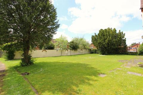 4 bedroom detached house for sale, The Drive, Banstead