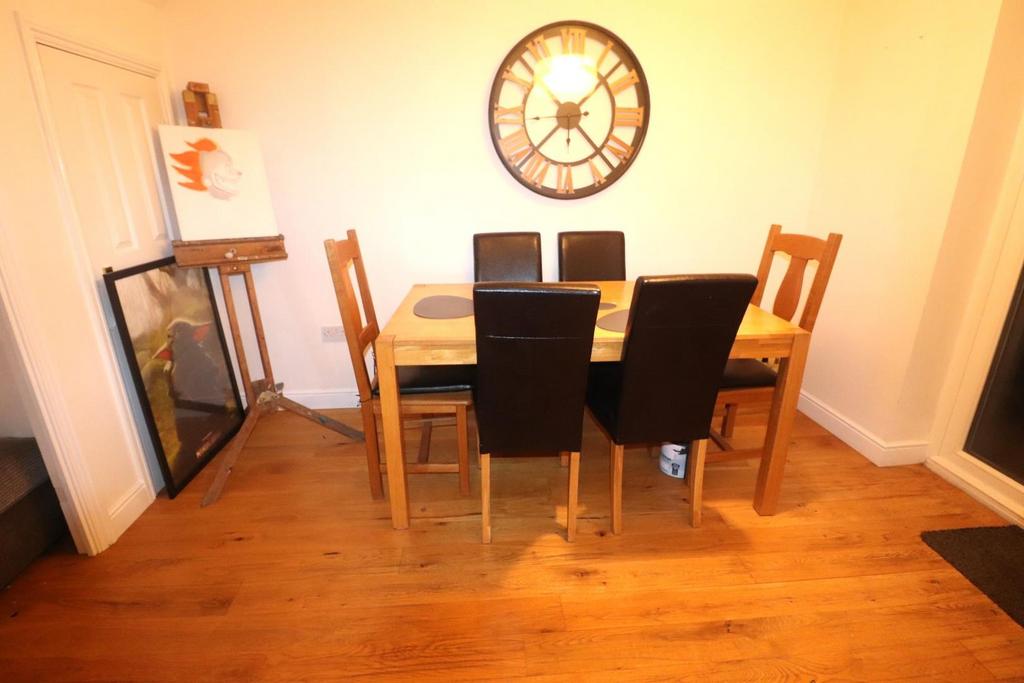 Dining Room.JPG